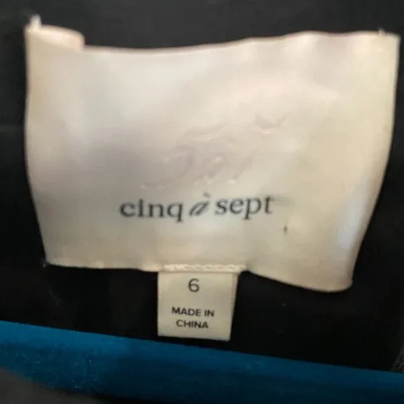 Cinq a Sept Black Dress w/White Piping - Picture 2 of 4